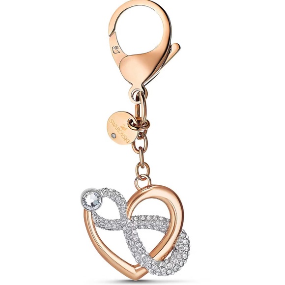 Brand New Swarovski Key-Ring with Heart - Picture 1 of 2
